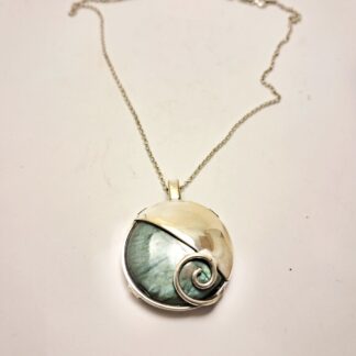 Collana labradorite spirale